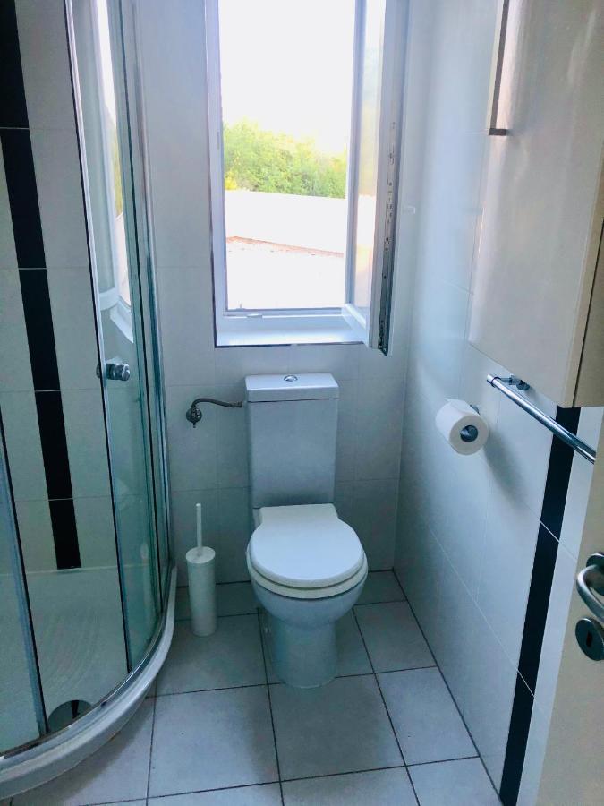 שילו Private Pool And Mediterranean Garden Apt Mia מראה חיצוני תמונה